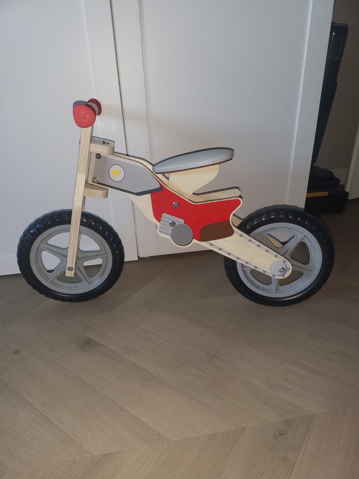 Houten loopmotor voor kinderen - Zo goed als nieuw, Ophalen, Zo goed als nieuw, Loopfiets