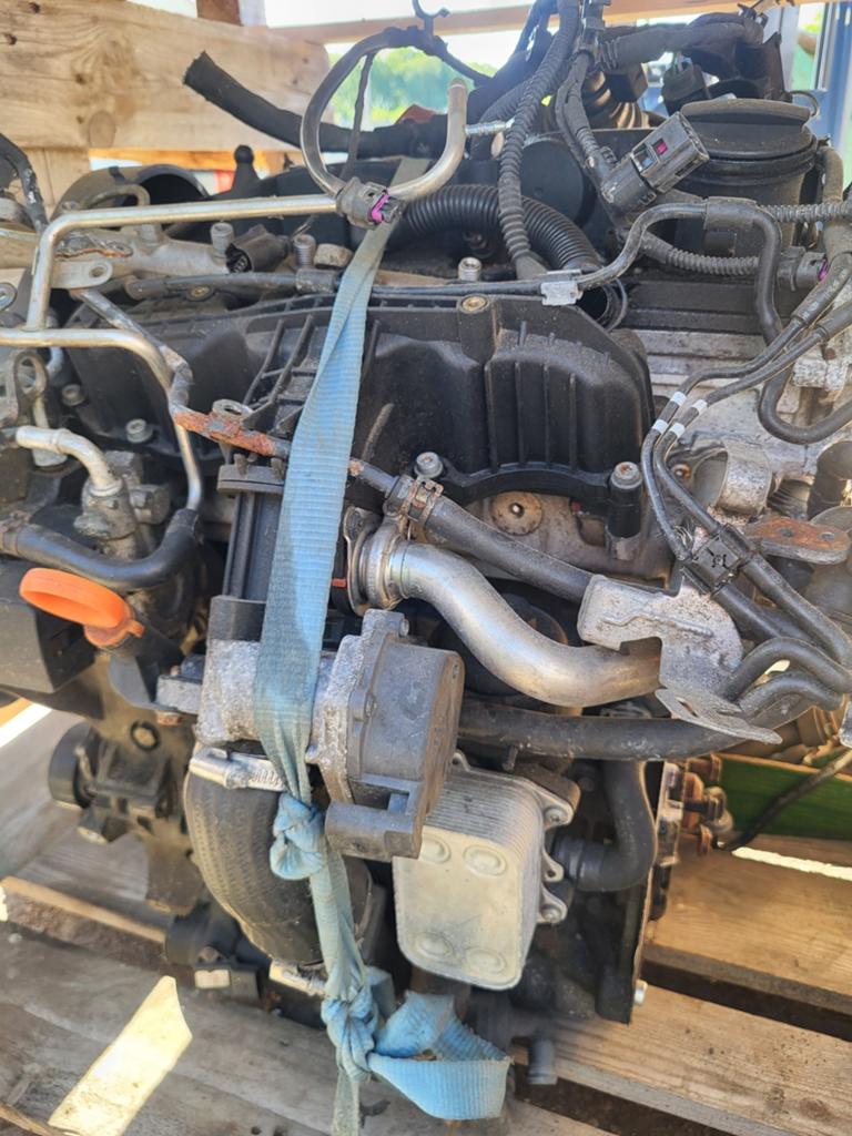 Gebruikt motorblok met diverse onderdelen. Caddy 1.6..2013., Auto-onderdelen, Ophalen of Verzenden, Gebruikt