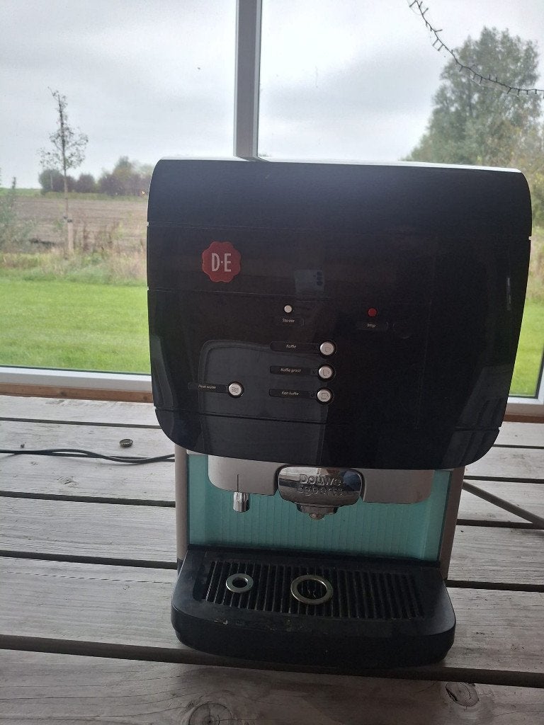 Douwe Egberts Koffiemachine - Perfect voor Thuis of Kantoor, 10 kopjes of meer, Ophalen, Gebruikt, Koffiemachine
