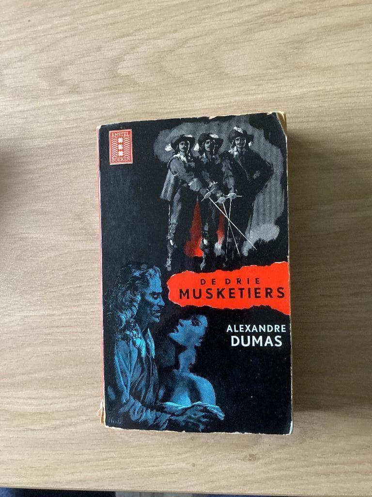 Boek Alexandre Dumas, Boeken, Ophalen of Verzenden, Gelezen