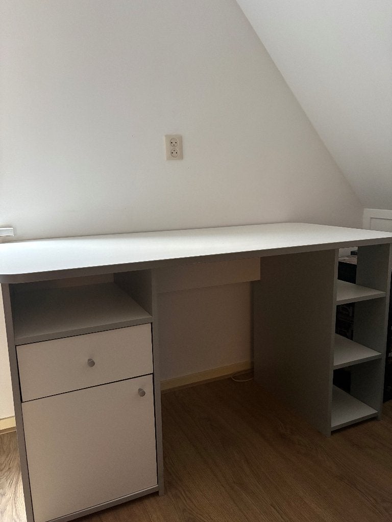 Bureau, Ophalen, Gebruikt