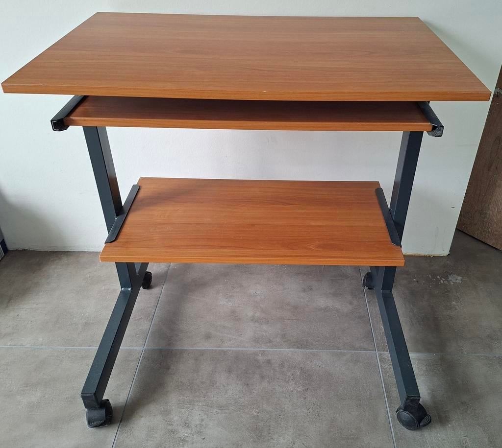 Computertafel op wielen, Ophalen, 70 tot 120 cm