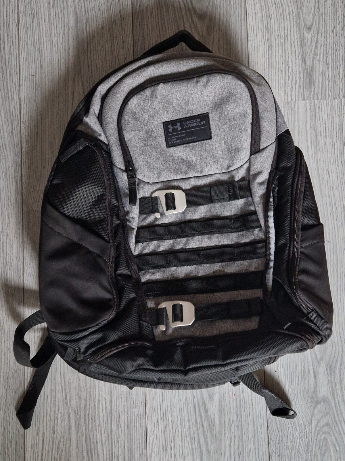 Under Armour Rugzak - Ideaal voor school of sport, 25 tot 40 cm, Ophalen of Verzenden, Zo goed als nieuw, Waterdicht