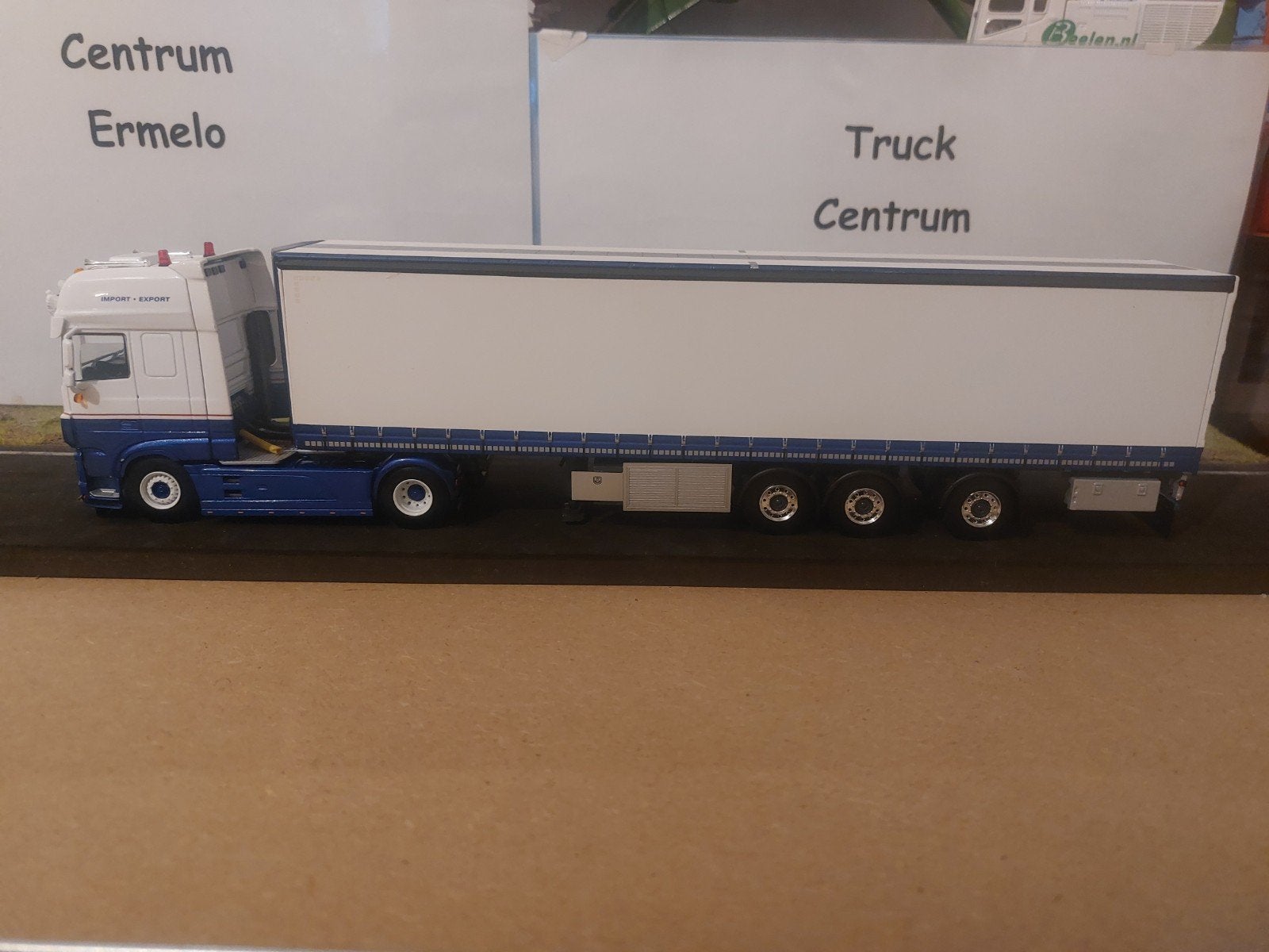 VDB Lunteren; DAF XF SUPER SPACE CAB MY2017 4X2 CURTAINSIDE, Ophalen of Verzenden, Nieuw, Bus of Vrachtwagen, Wsi