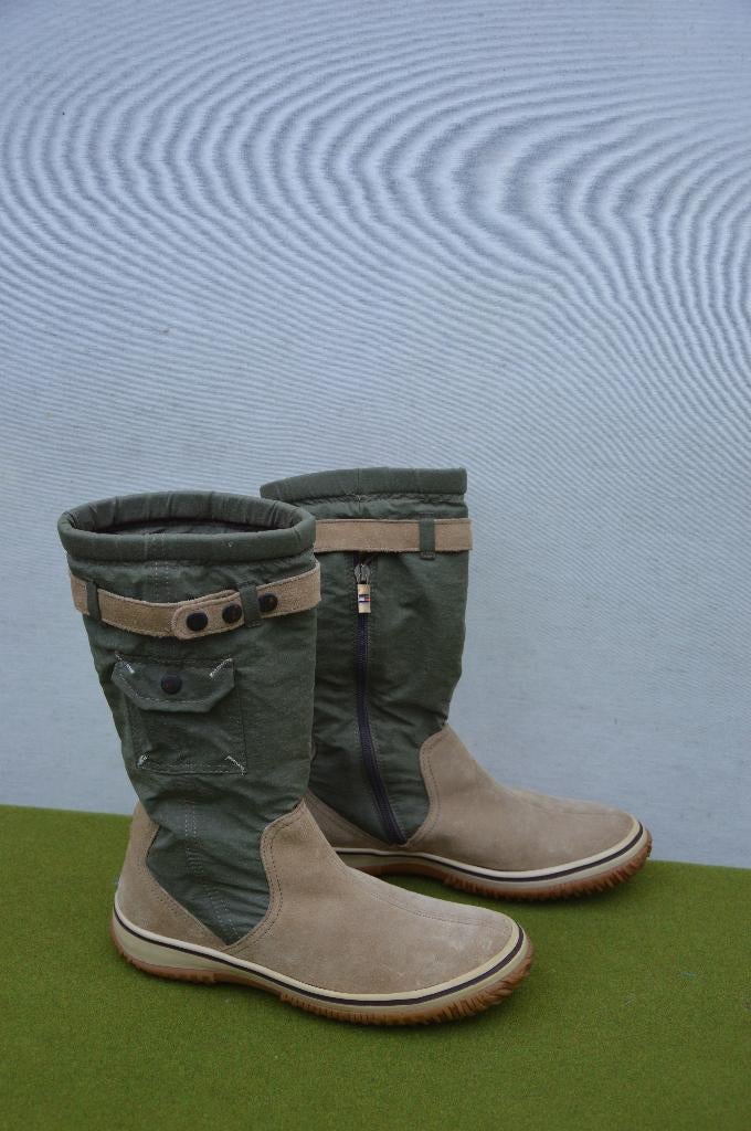 Stoere Tommy Hilfiger boots/ laarzen met rits aan de zijkant, Beige, Ophalen of Verzenden, Sneakers of Gympen, Gedragen