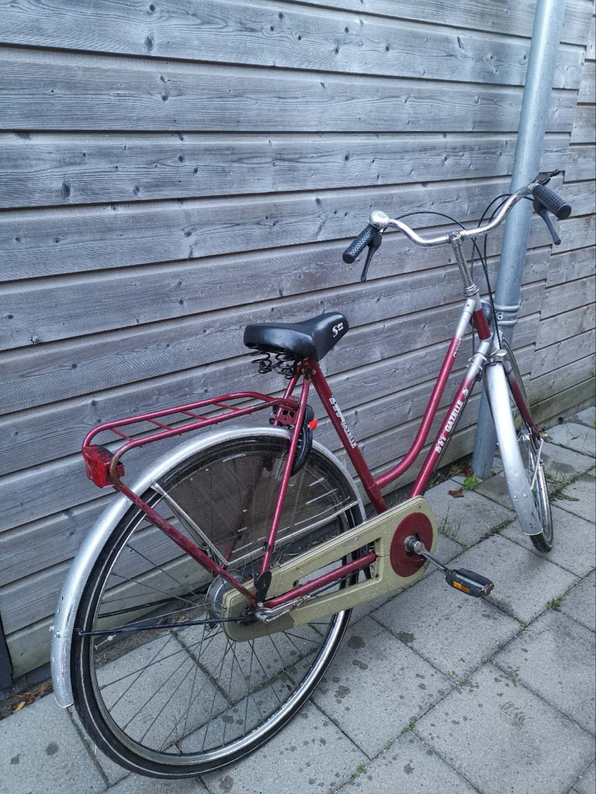 Gazelle fiets, rood/zilver, met slot en bagagedrager, Ophalen, Velgrem, 50 tot 53 cm, Gazelle