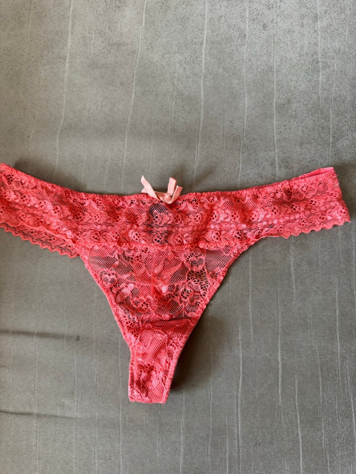Etam Kanten String - Koraalrood, Kleding | Dames, Ophalen of Verzenden, Roze, String