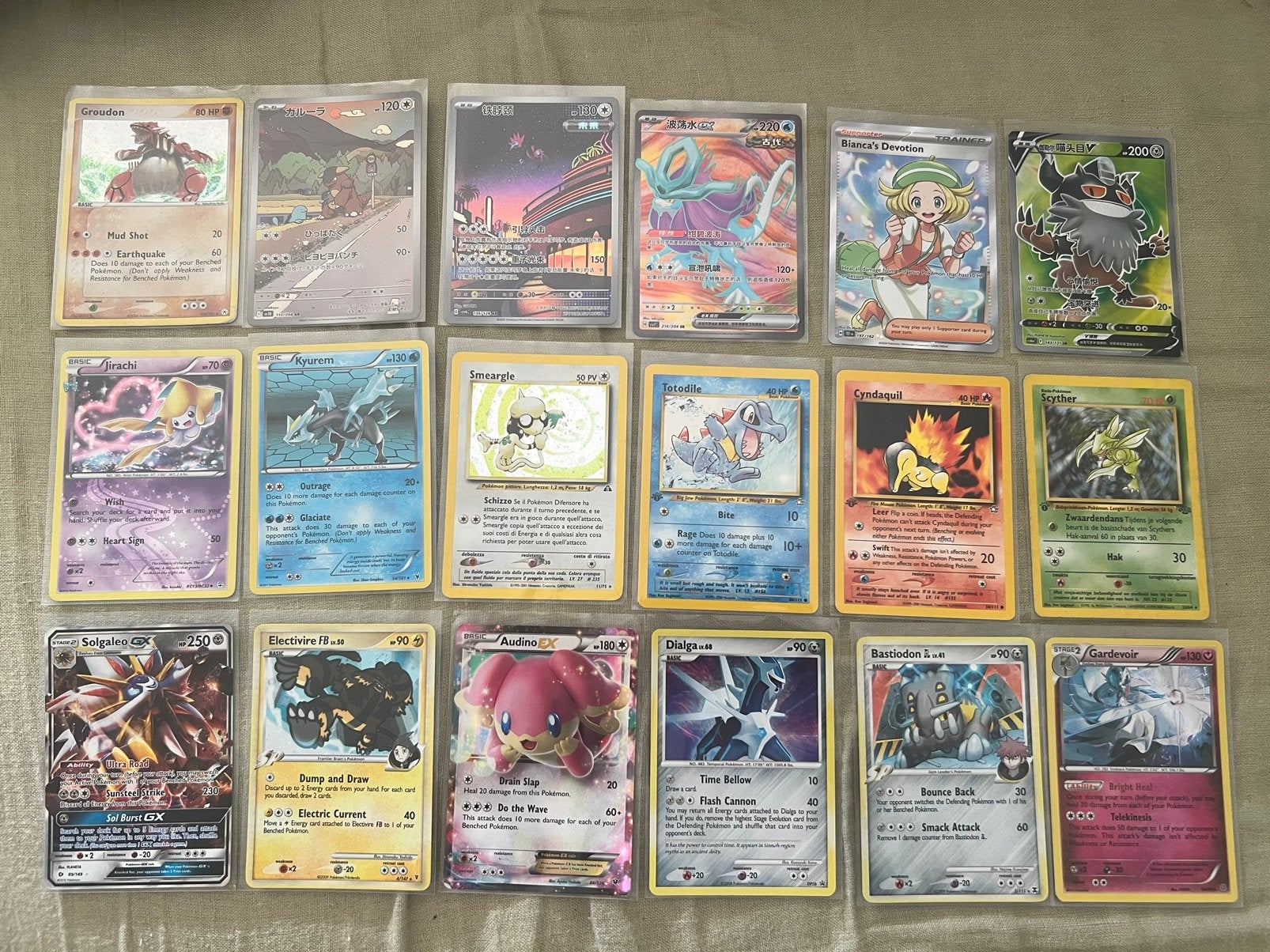 Foto 11 van Enorm grote Pokemon Kaarten collectie