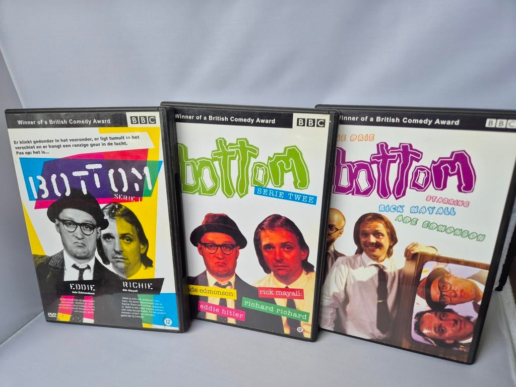 Bottom compleet serie 1, 2 en 3 DVD, Cd's en Dvd's, Dvd's | Tv en Series, Alle leeftijden, Ophalen of Verzenden, Zo goed als nieuw