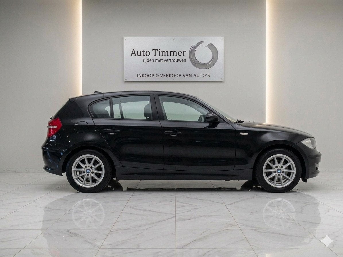 BMW 1-serie 116i Business Line, Auto's, 1-Serie, Euro 5, Zwart, 4 cilinders