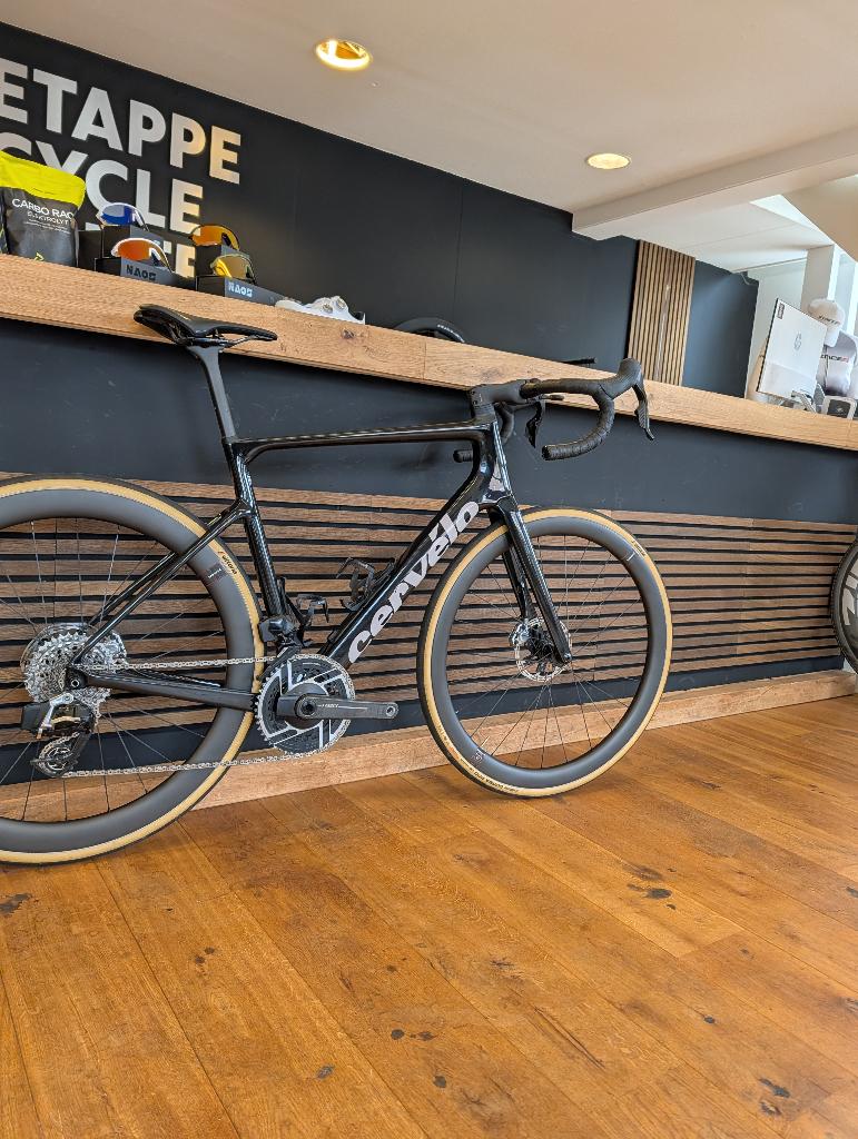Cervélo Caledonia - 5 Red AXS 56cm 2025 Black, 28 inch, Carbon, Heren, Cervelo