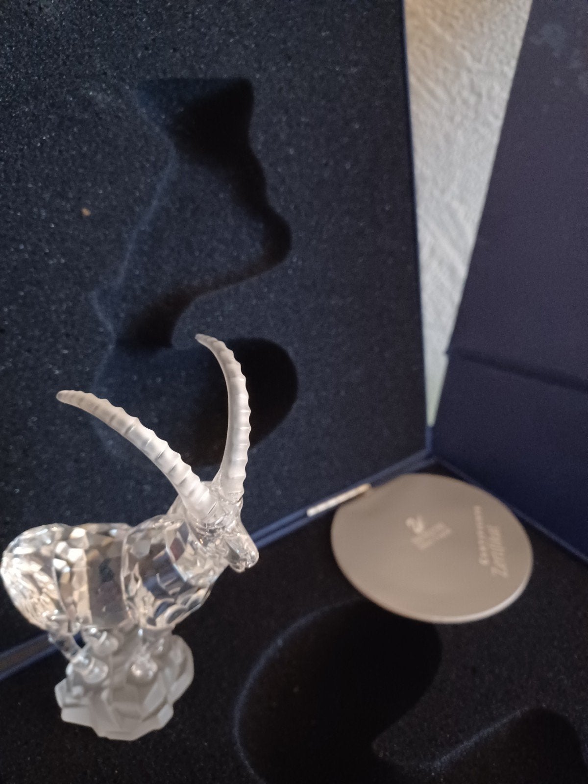 swarovski steenbok met doos en omdoos, zie omschrijving!, Ophalen of Verzenden, Gebruikt, Figuurtje