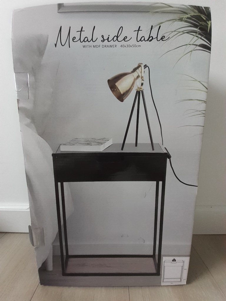 Nachtkastje nieuw, Huis en Inrichting, Ophalen of Verzenden, Nieuw, Minder dan 45 cm, Minder dan 55 cm
