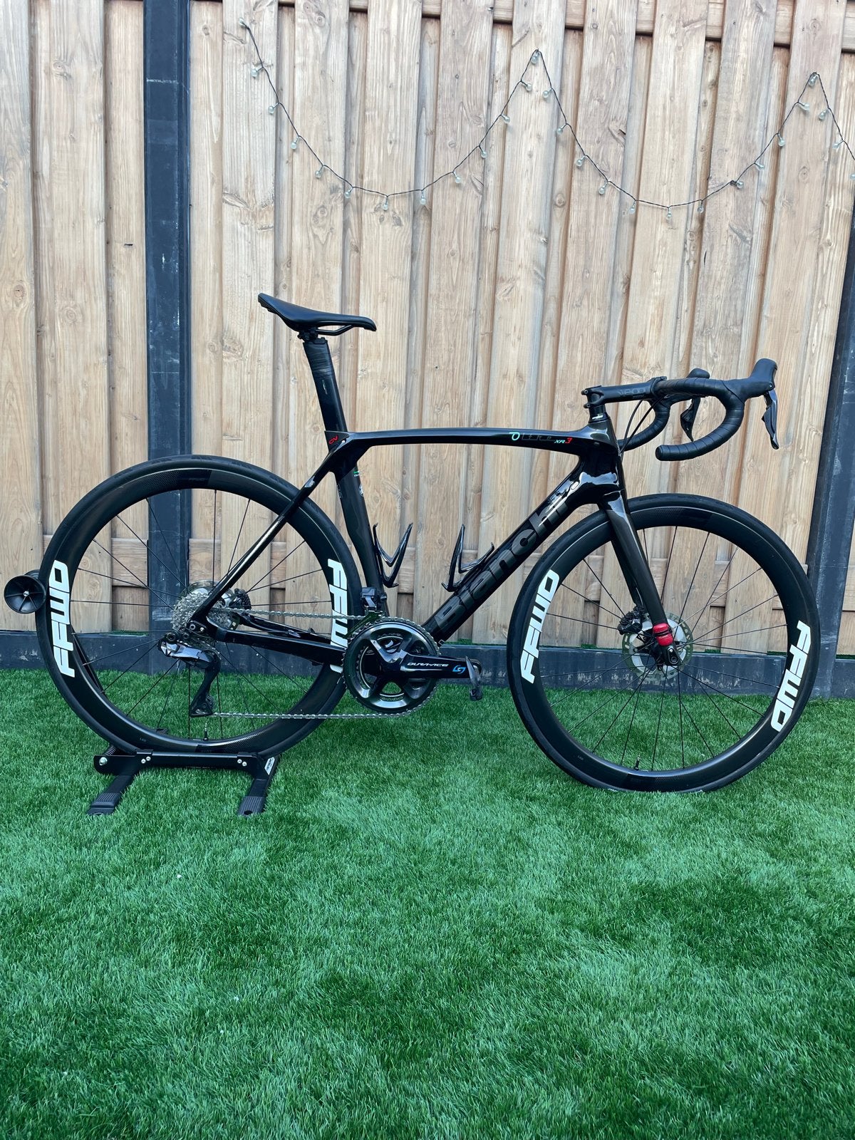Bianchi Oltre XR3 racefiets met FFWD RYOT wielen, Fietsen en Brommers, Fietsen | Racefietsen, 28 inch, Carbon, Heren, Zo goed als nieuw