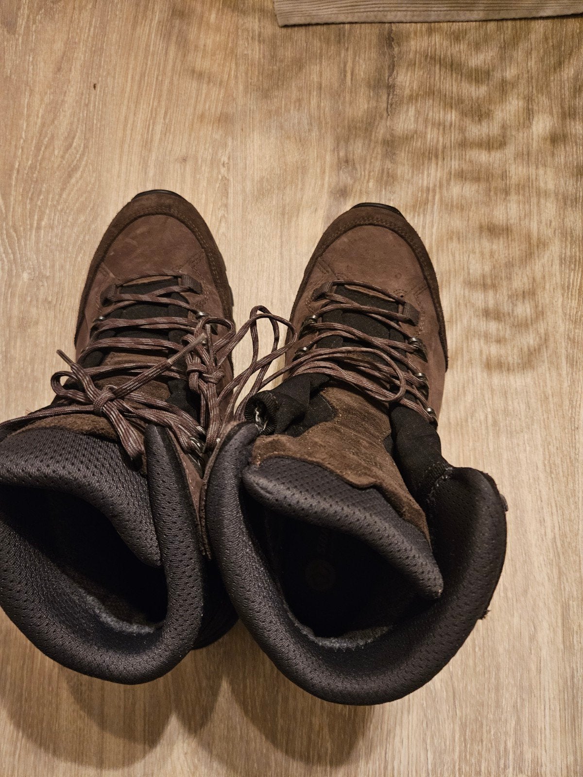 Robuuste bruine wandelschoenen - Maat 42, Ophalen of Verzenden, Gebruikt, Schoenen