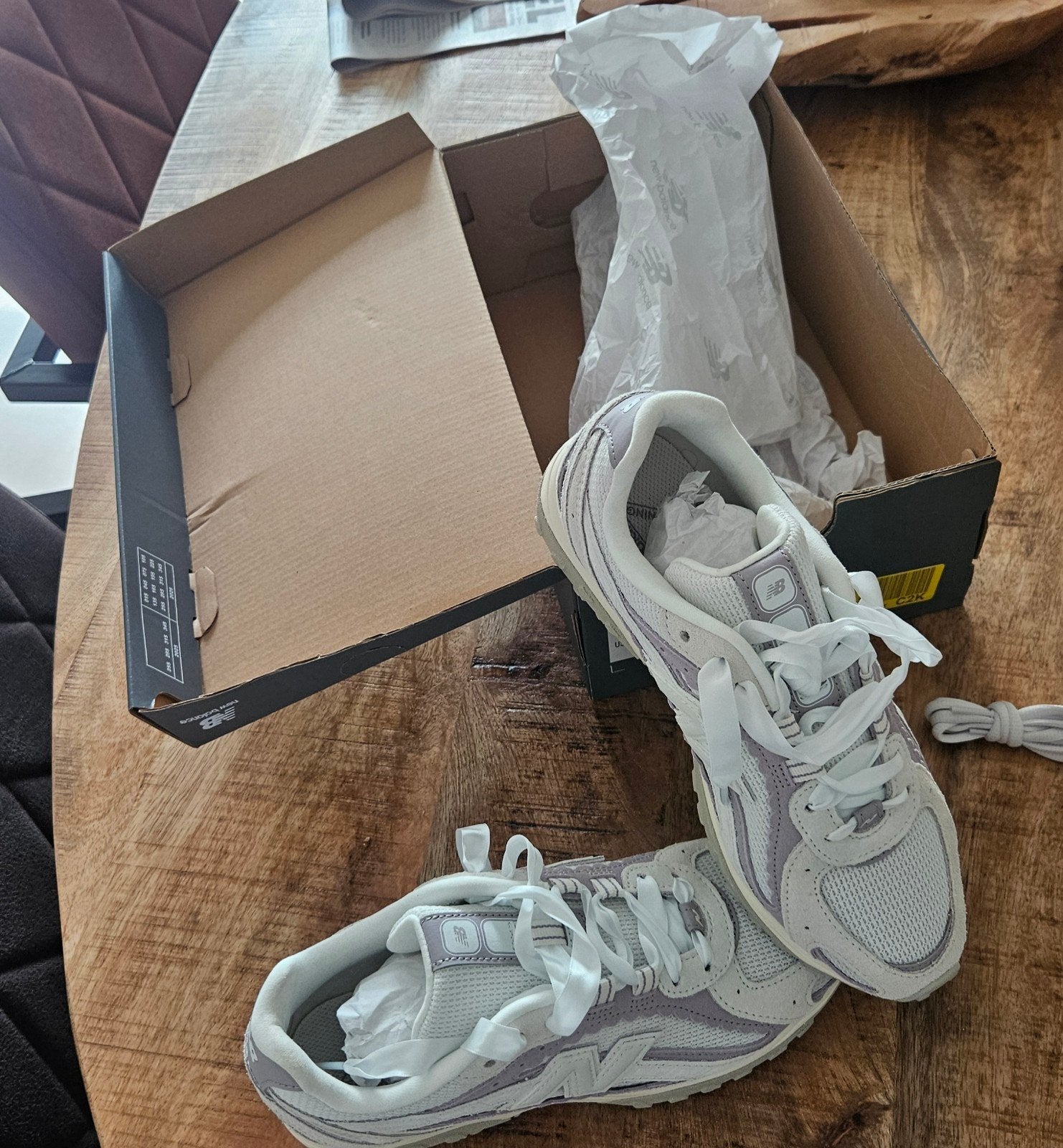 New balance U204L, Kleding | Dames, Schoenen, Ophalen, Overige kleuren, New Balance, Nieuw