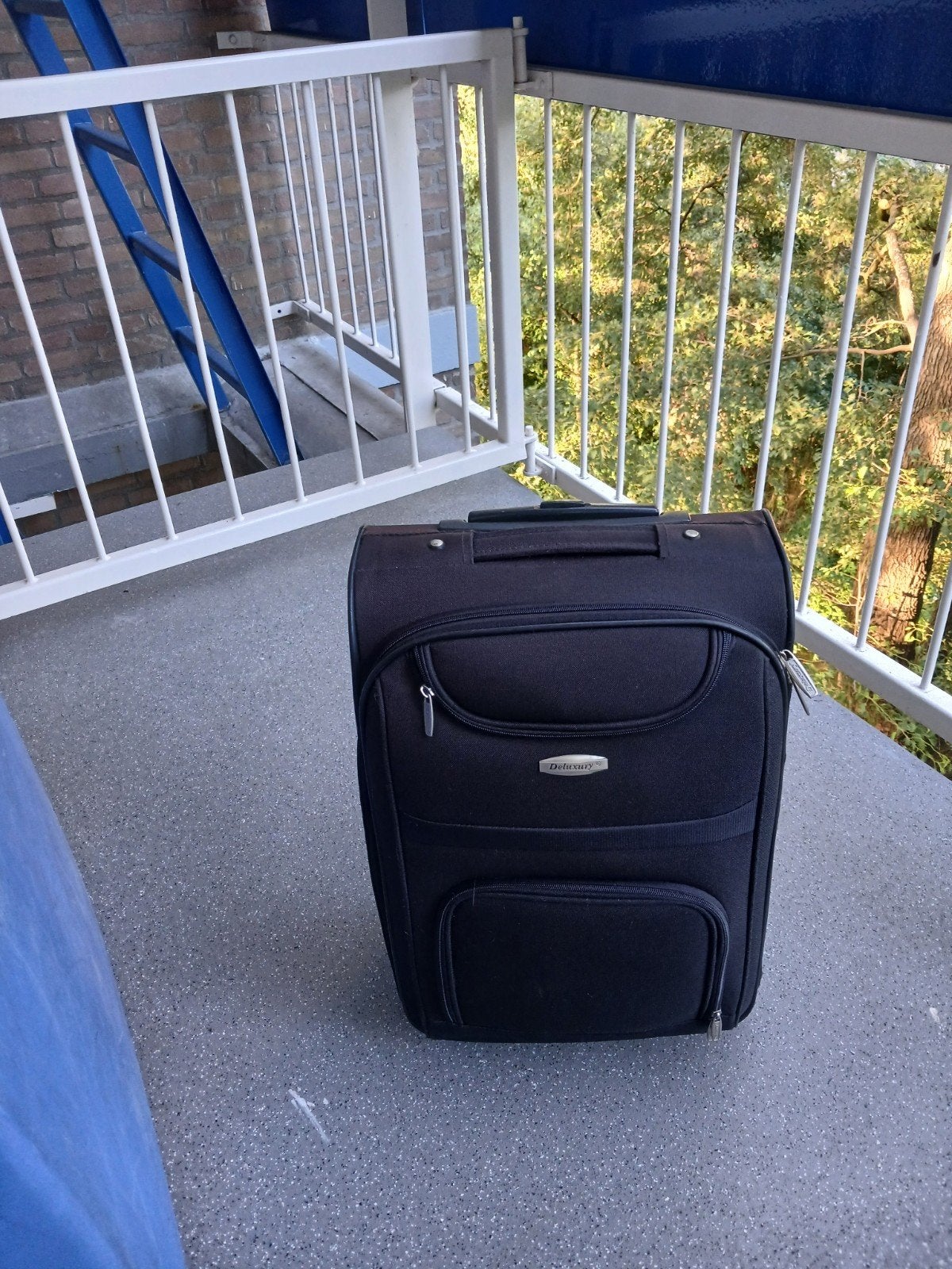 Koffer handbagage te koop. kleurzwart, Ophalen, Wieltjes, 50 tot 60 cm, Zacht kunststof
