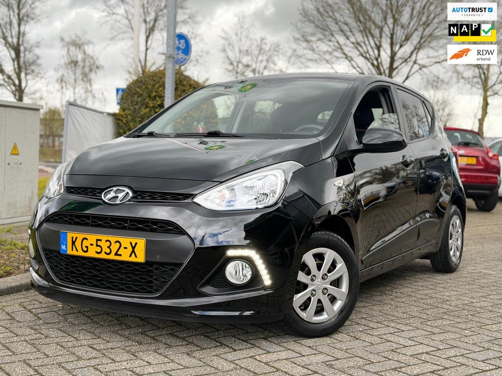 Hyundai I10 1.0i i-Motion Go! Navigatie,Clima,Cruise control, Voorwielaandrijving, Gebruikt, Origineel Nederlands, Bedrijf