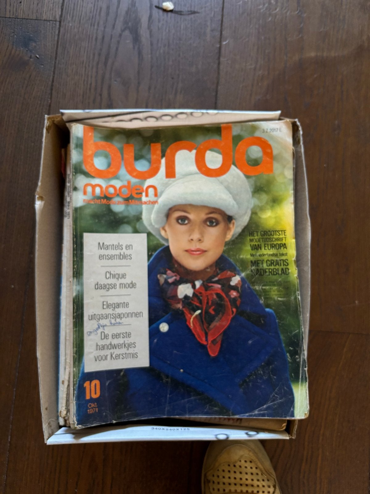 Doos met circa 20 vintage Burda Moden tijdschriften jaren '7, Ophalen, Gelezen, Damesbladen