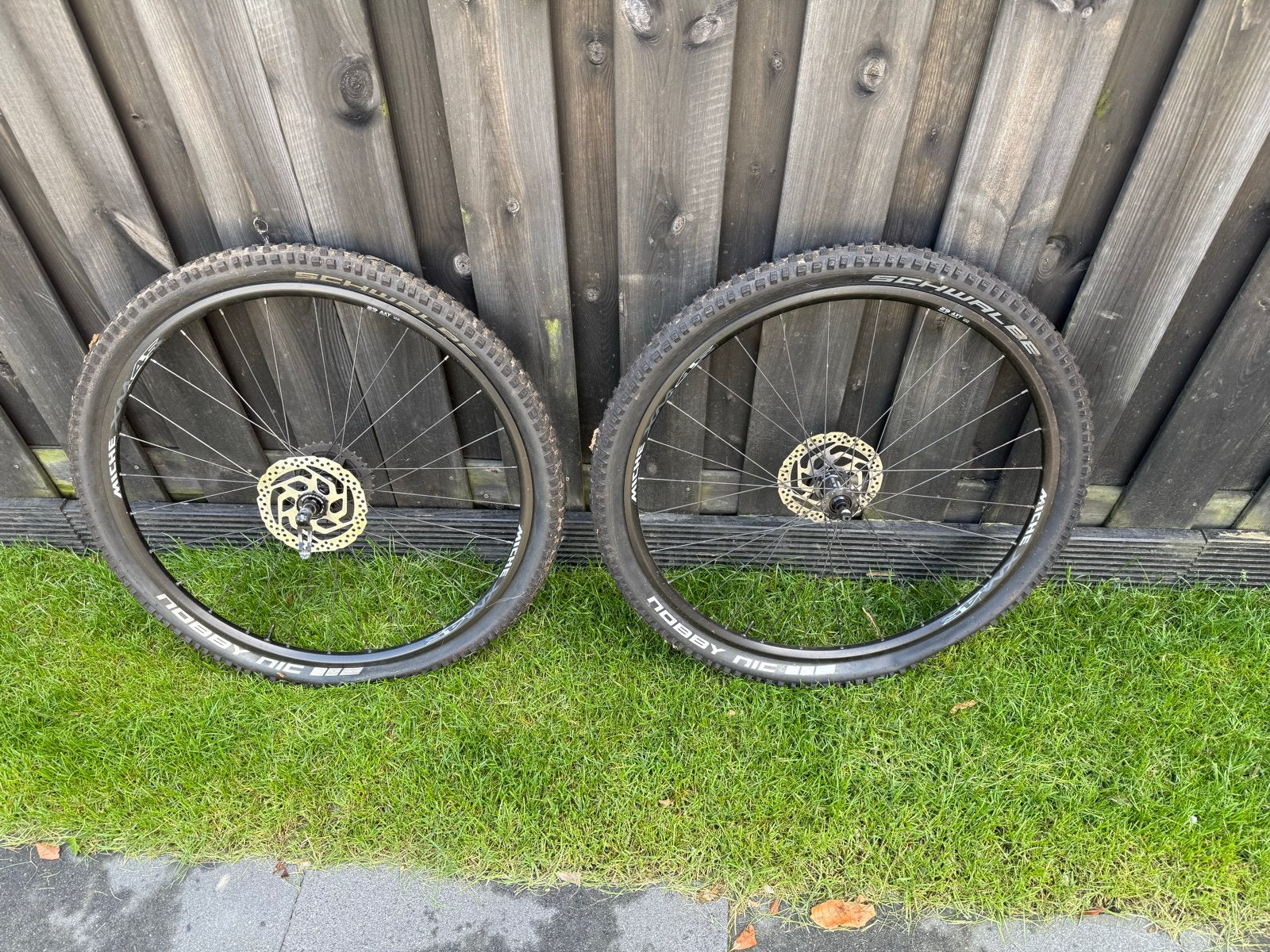 Wielset voor Trek Dual Sport 3 - Schwalbe Nobby Nic banden, Wiel, Gebruikt, Ophalen of Verzenden, Aluminium