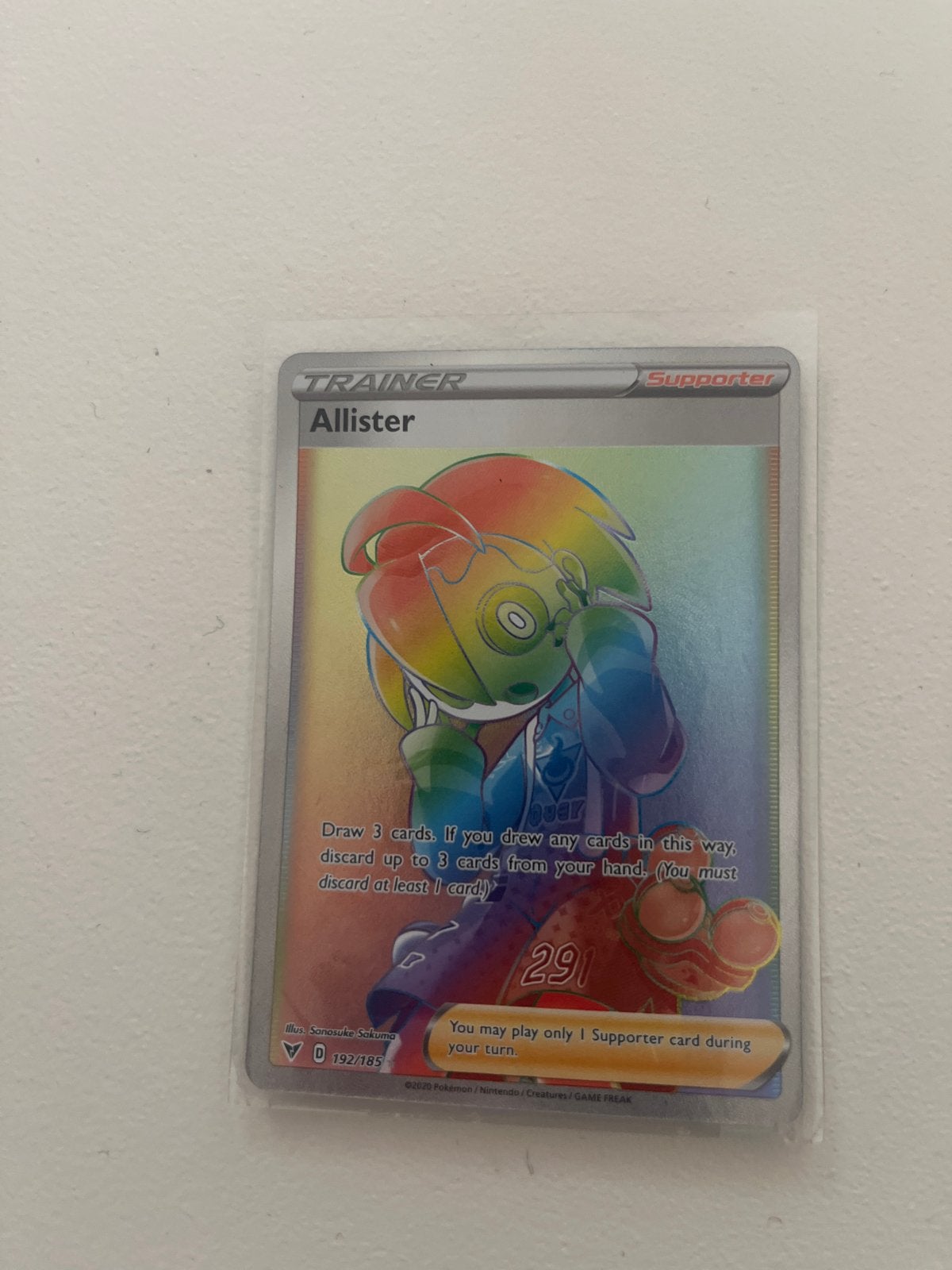 Pokémon TCG Allister Supporter Rainbow Rare 192/185, Ophalen of Verzenden, Zo goed als nieuw, Losse kaart, Foil