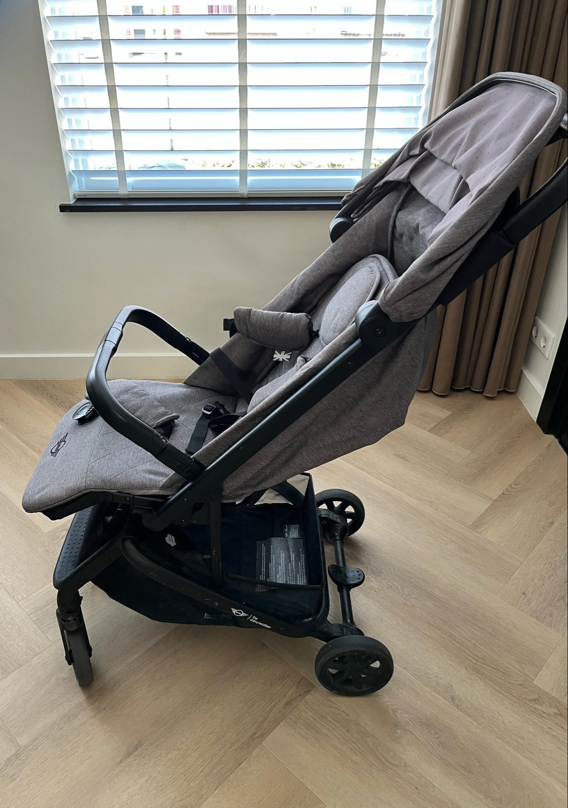 Easywalker Mini Buggy - Zo goed als nieuw, incl. regenhoes, Kinderen en Baby's, Buggy's, Ophalen, Zo goed als nieuw, Overige merken