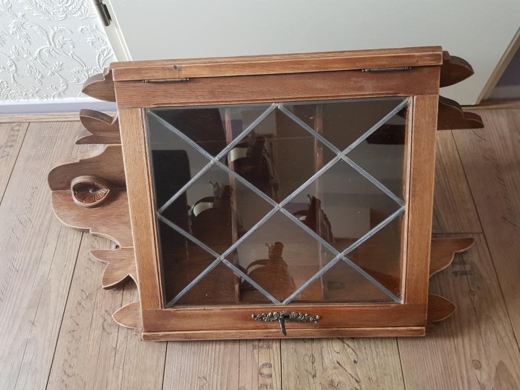 Antiek glas in lood kastje / hoekkastje hoek kastje, Ophalen