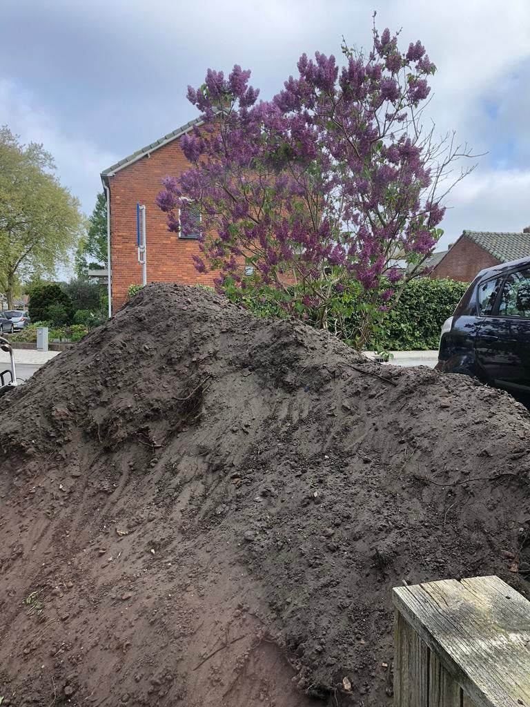 Zwarte grond (4 a 5 m3), Tuin en Terras, Aarde en Mest, Ophalen, Tuinaarde