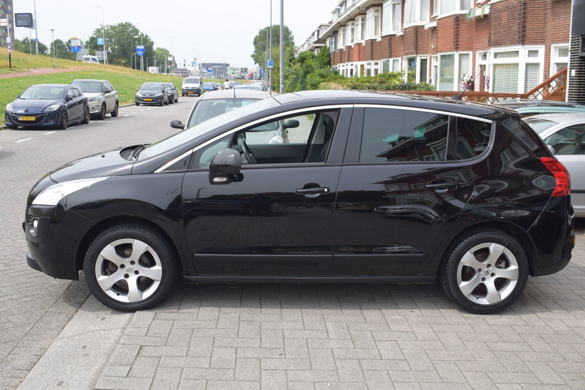 Peugeot 3008 1.6 VTi Première 120PK airco cruise controle, Voorwielaandrijving, Stof, Gebruikt, 4 cilinders