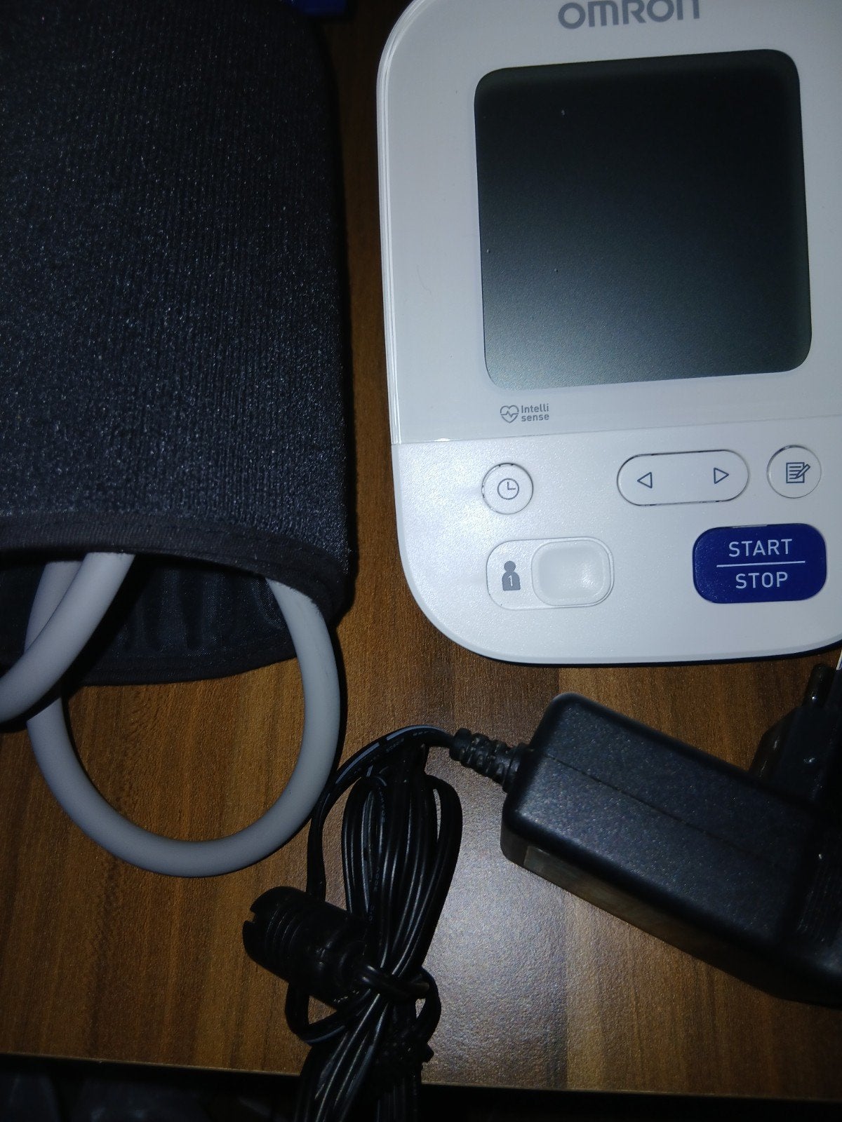 Blooddrukmeter Omron, Ophalen