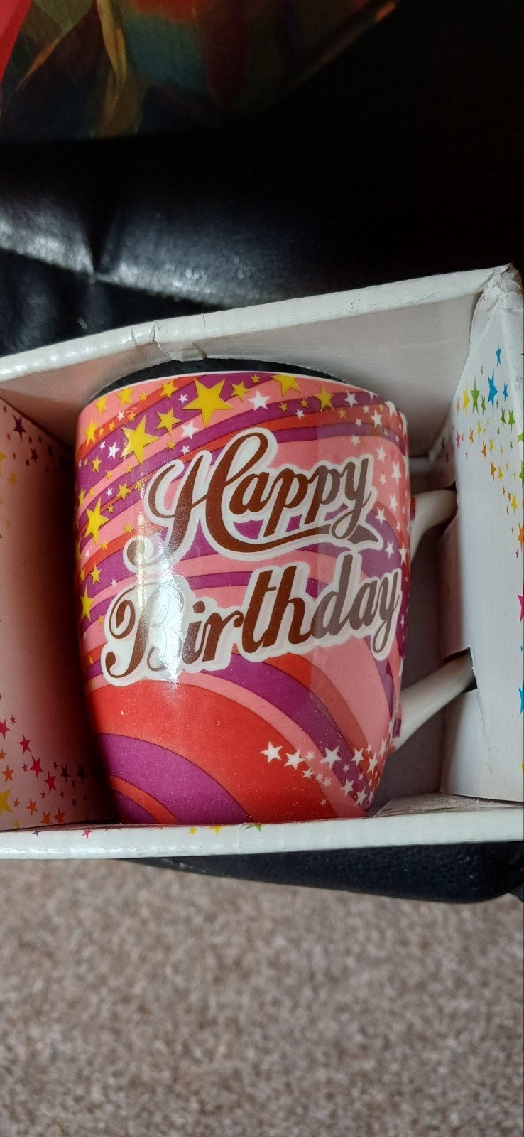 Happy Birthday mok - Nieuw in doos, Huis en Inrichting, Overige typen, Nieuw, Ophalen of Verzenden, Steen/keramiek
