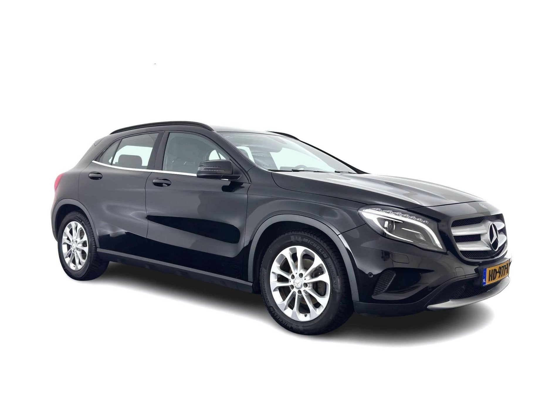 Mercedes-Benz GLA 180 d Lease Edition (INCL-BTW) *LEATHER-FA, Auto's, Voorwielaandrijving, Electronic Stability Program (ESP)