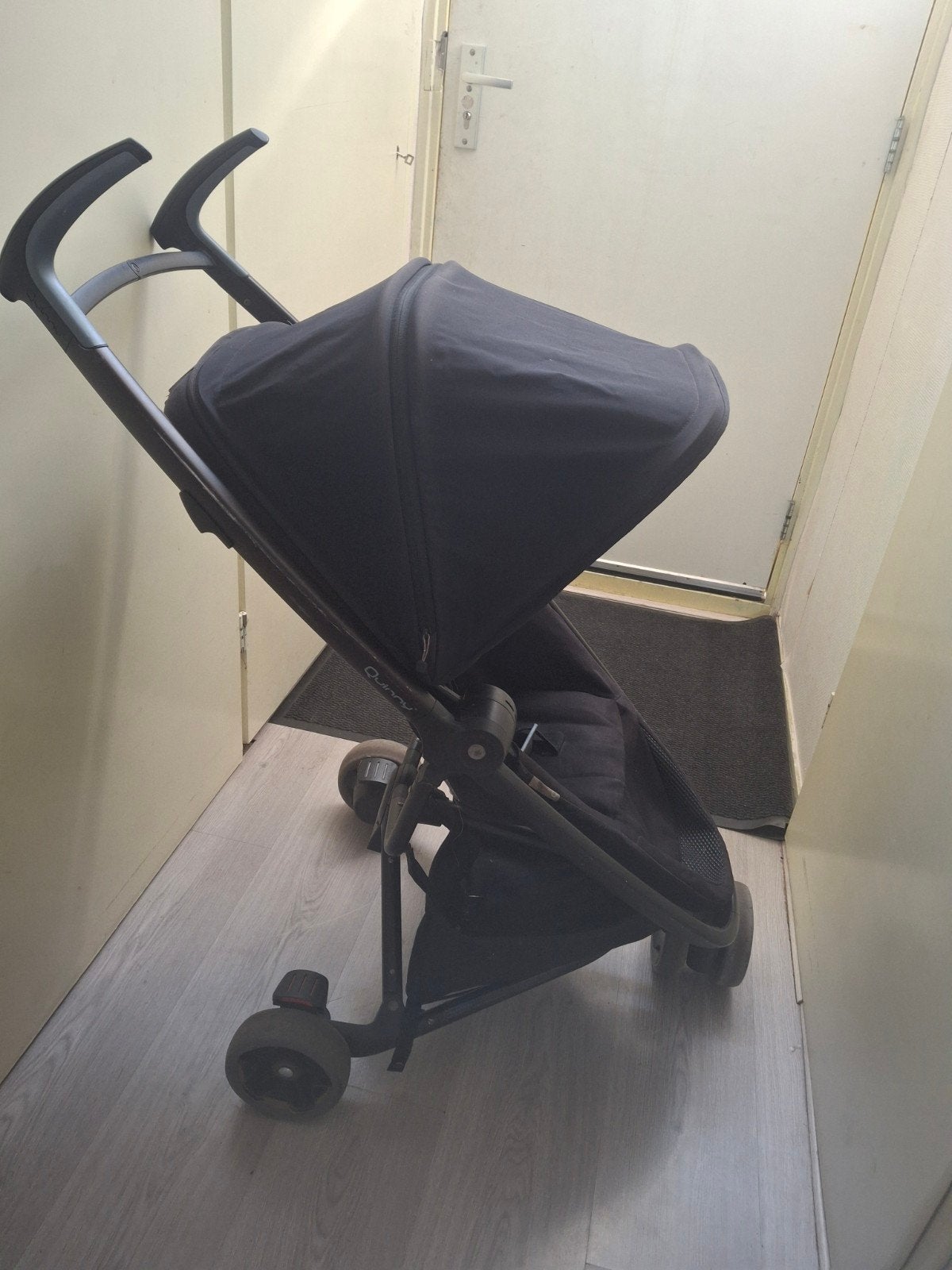 Quinny Zapp Flex Plus buggy - Zwart, Ophalen of Verzenden, Gebruikt, Quinny, Verstelbare rugleuning