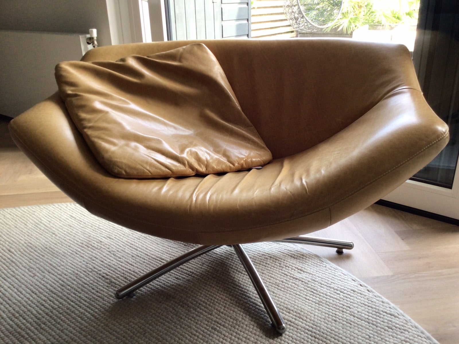 Label van den Berg Gigi design fauteuil, Huis en Inrichting, Ophalen, Gebruikt, Minder dan 75 cm, Design
