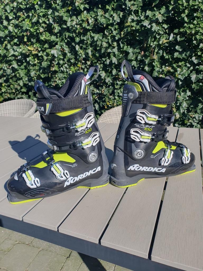 Nordica Sportmachine 100 skischoenen  mt 29-29,5, Gebruikt, Schoenen, Ophalen of Verzenden, Nordica