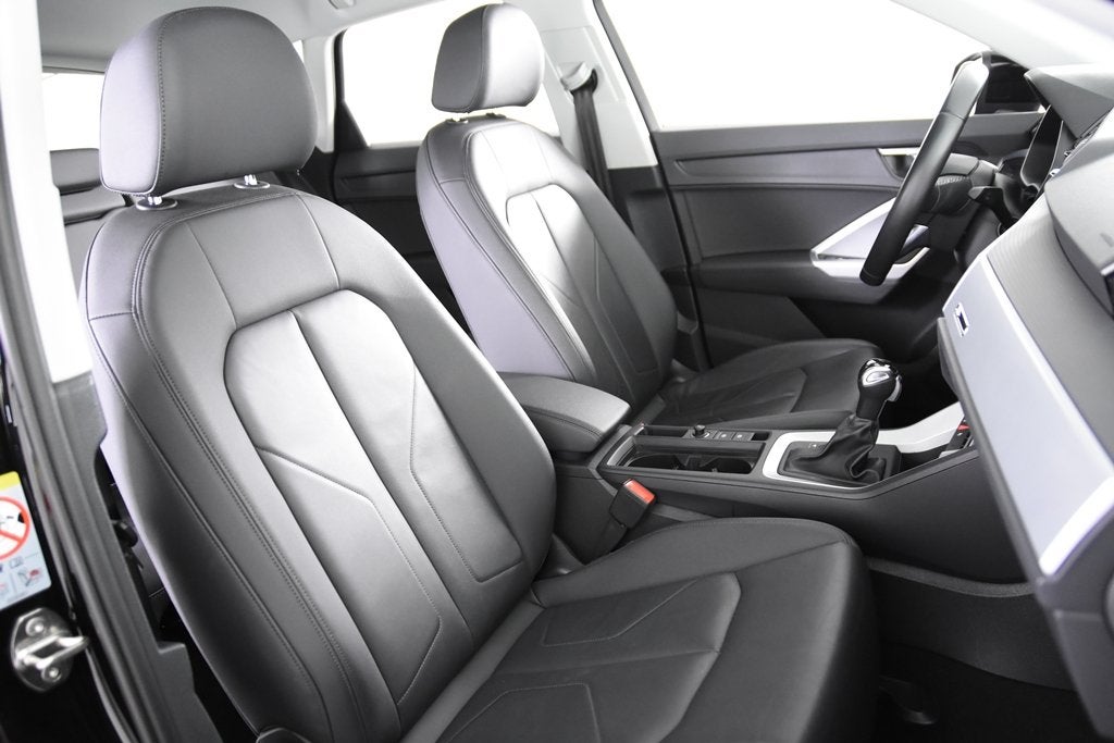 Audi Q3 35 TDI S-Tronic *1ste Eigenaar*Leer*Navigatie*Stoelv, Auto's, Dealer onderhouden, Gebruikt, 4 cilinders, Zwart