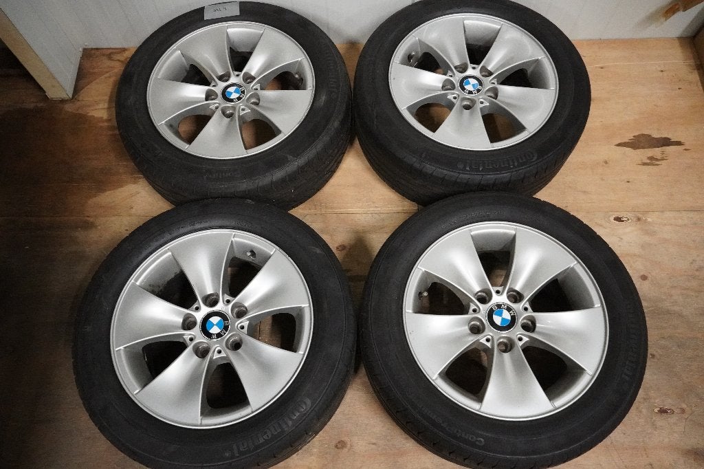 Originele BMW 16 inch lichtmetalen velgen met Continental zo, Ophalen, Kalkovens 13, Info@vakgaragekamstra.nl, 17 inch