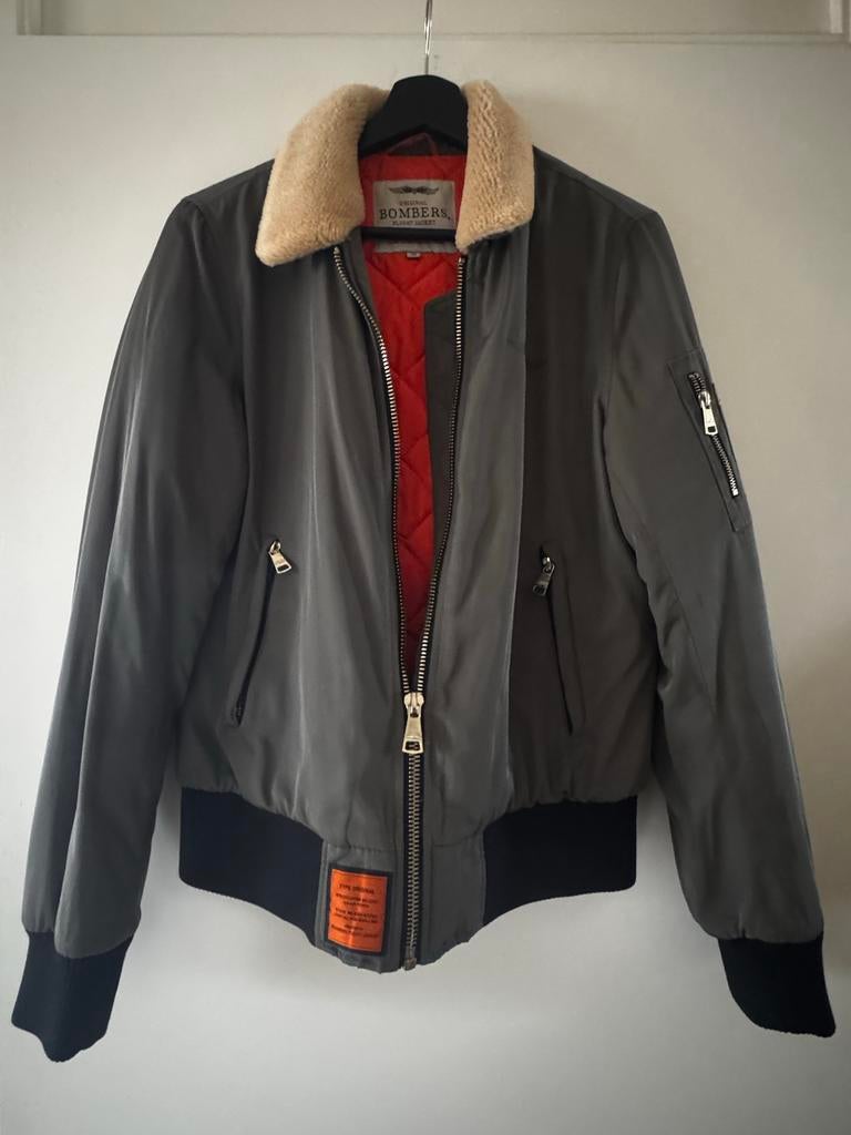 Nieuwe Bomberjas, Strak Model, Niet Oversized , pilotenjas, Ophalen of Verzenden, Nieuw, Maat 38/40 (M), Groen