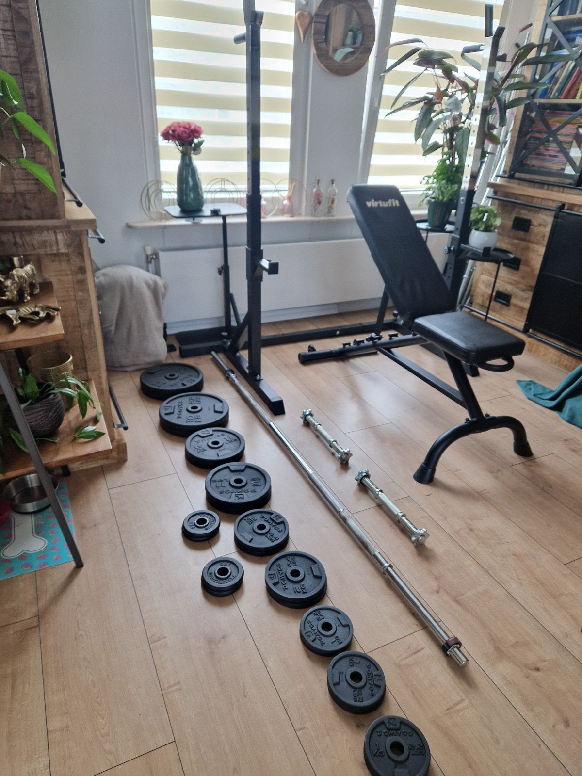 squatrek bankje halterstangen en gewichten, Ophalen, Zo goed als nieuw, Fitnessbank