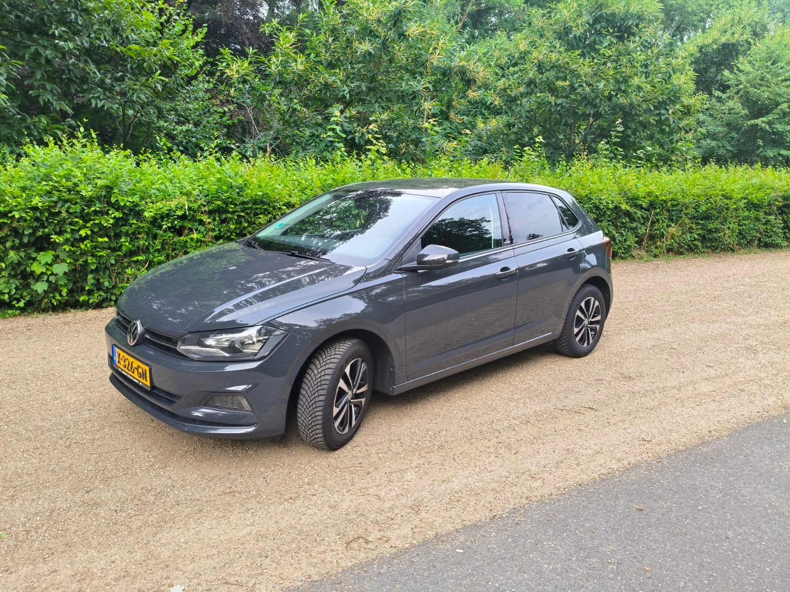 Volkswagen Polo 1.0 TSI 95pk 2020 Grijs, Auto's, Voorwielaandrijving, 95 pk, 1055 kg, 49 €/maand