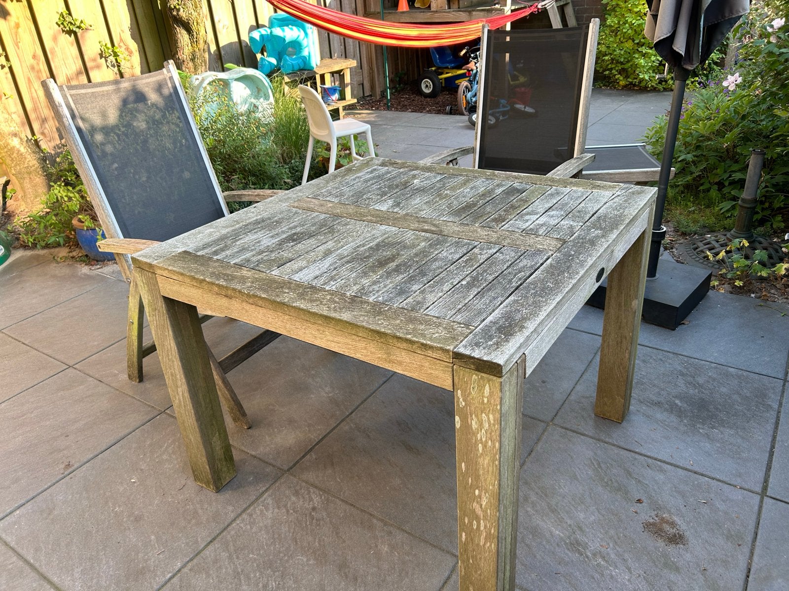 HartmanTeak tuintafel met stoelen, Tuin en Terras, Ophalen of Verzenden, Gebruikt, Vierkant, Teakhout