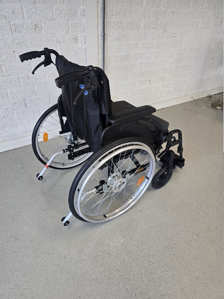 Invacare Action³ lichtgewicht, alu rolstoel, Breder model, SM, Duwrolstoel, SM, Inklapbaar