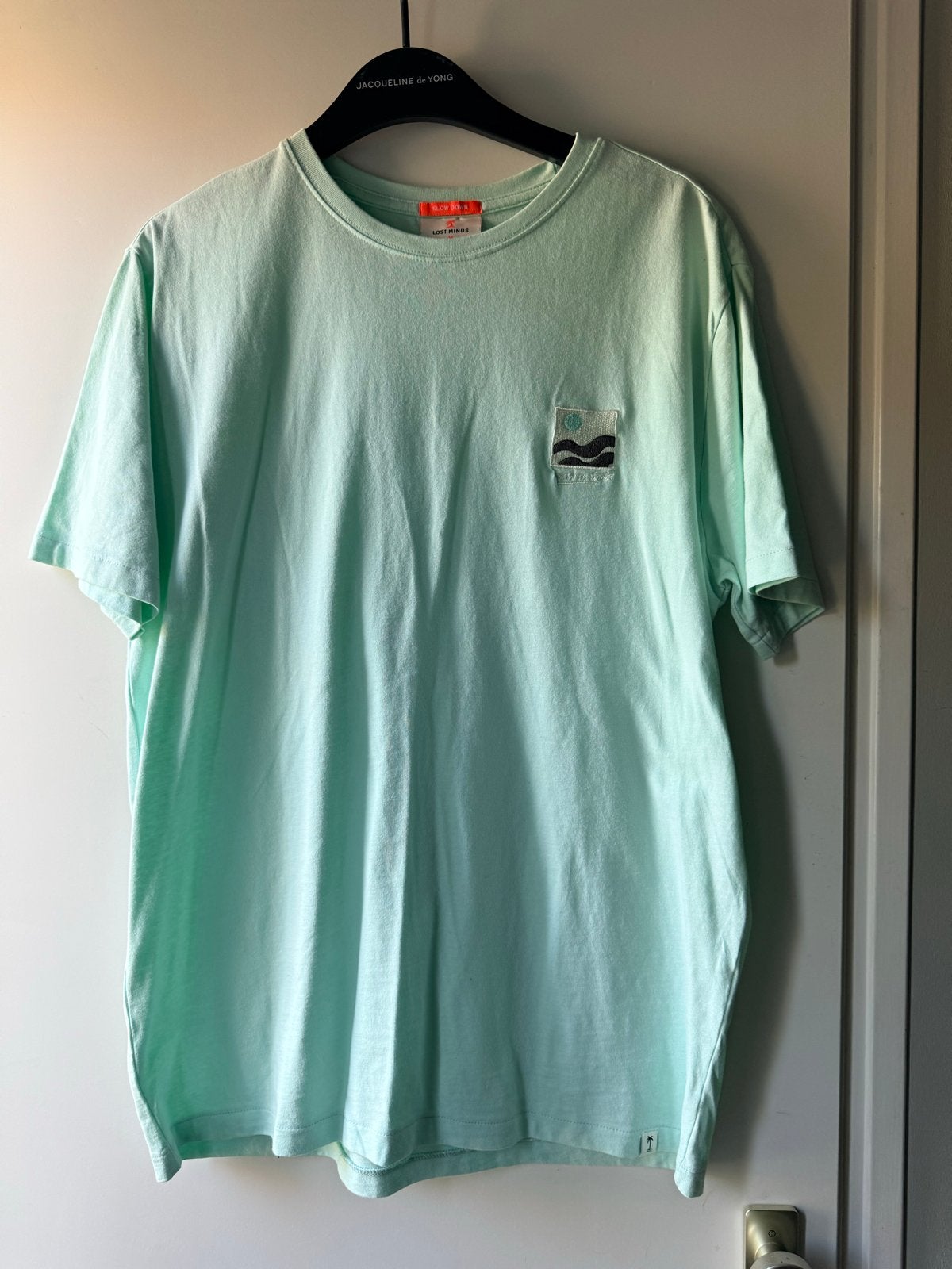 Lost Minds T-shirt Maat M - Mintgroen met print, Kleding | Heren, T-shirts, Ophalen of Verzenden, Zo goed als nieuw, Maat 48/50 (M)