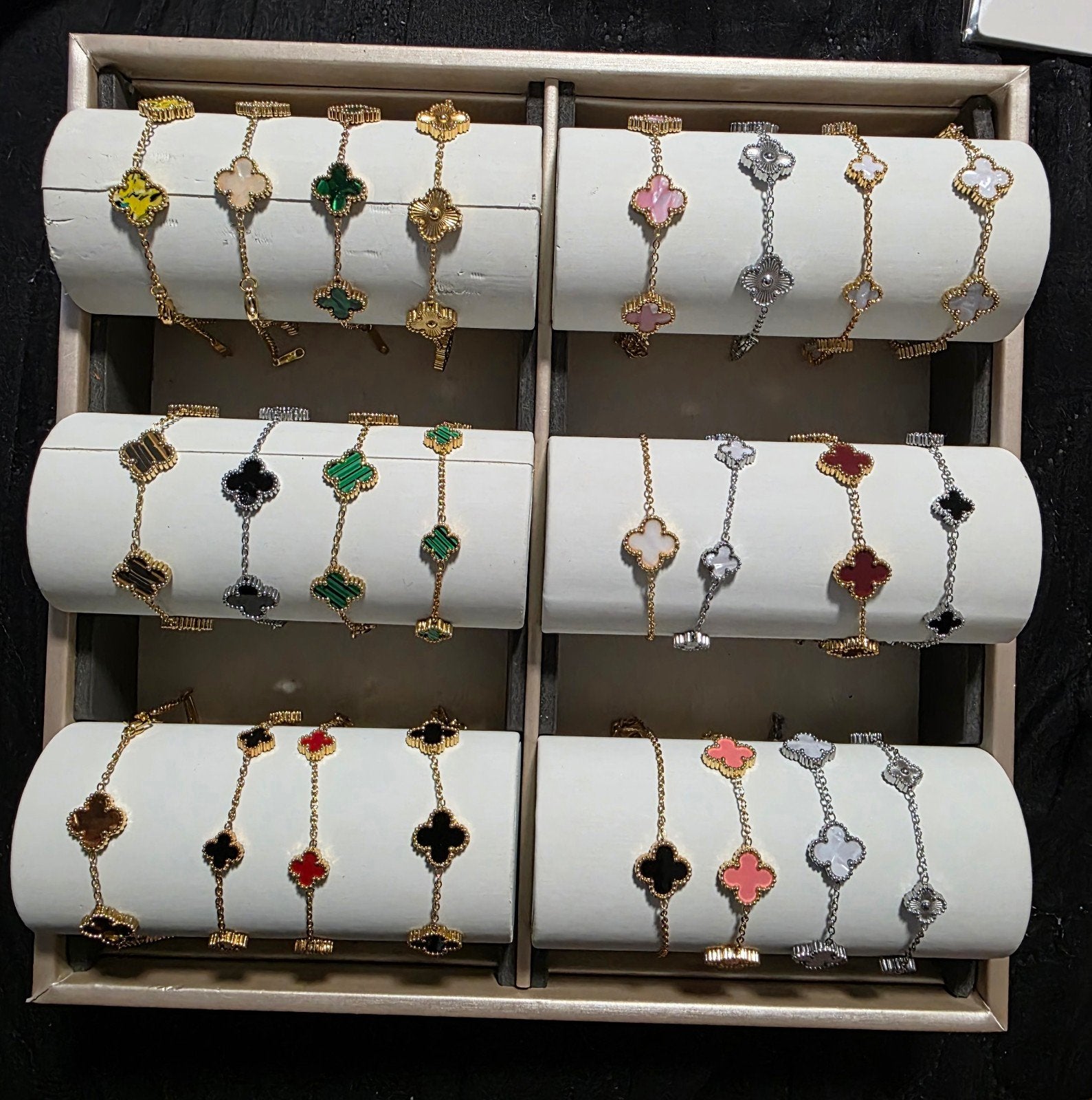 Cloverleaf Armbanden in Van Cleef Stijl - Diverse Kleuren, Sieraden, Tassen en Uiterlijk, Overige materialen, Blauw, Nieuw, Ophalen of Verzenden