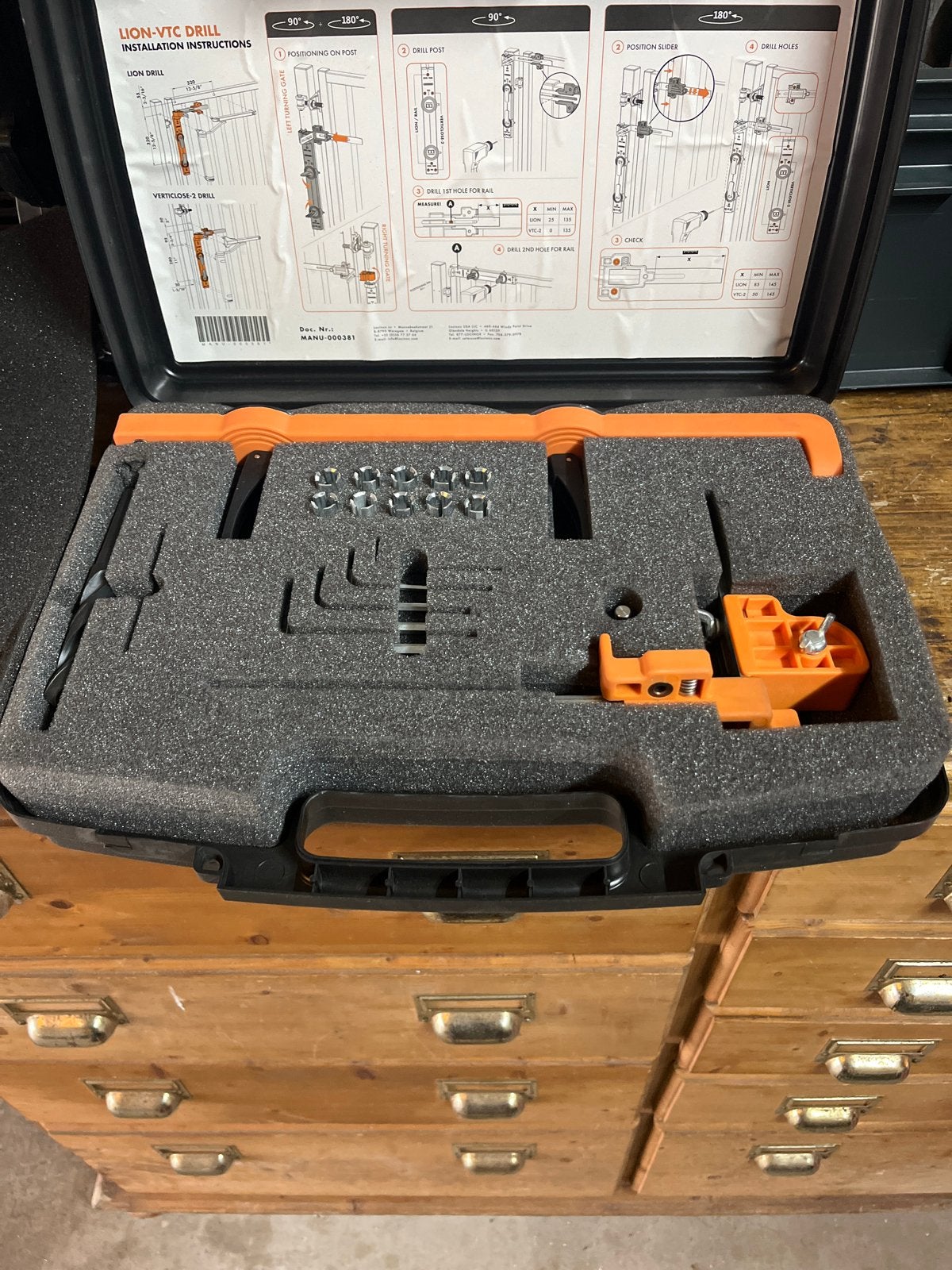 LION-VTC DRILL Installatiekit Locinox, Ophalen of Verzenden, Zo goed als nieuw