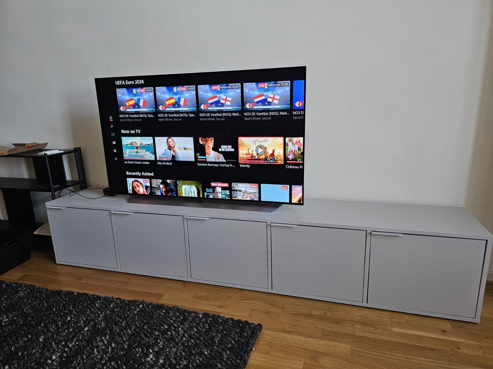 Tylko TV meubel, Ophalen, TV-Meubel Tylko Original Modern, Zo goed als nieuw, 200 cm of meer