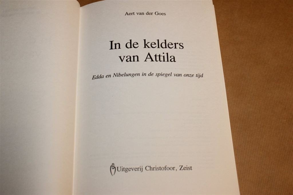 Kelders.. Edda en Nibelungen — Oudgermaanse Mythen & Sagen, Boeken, Ophalen of Verzenden, Gelezen, Europa