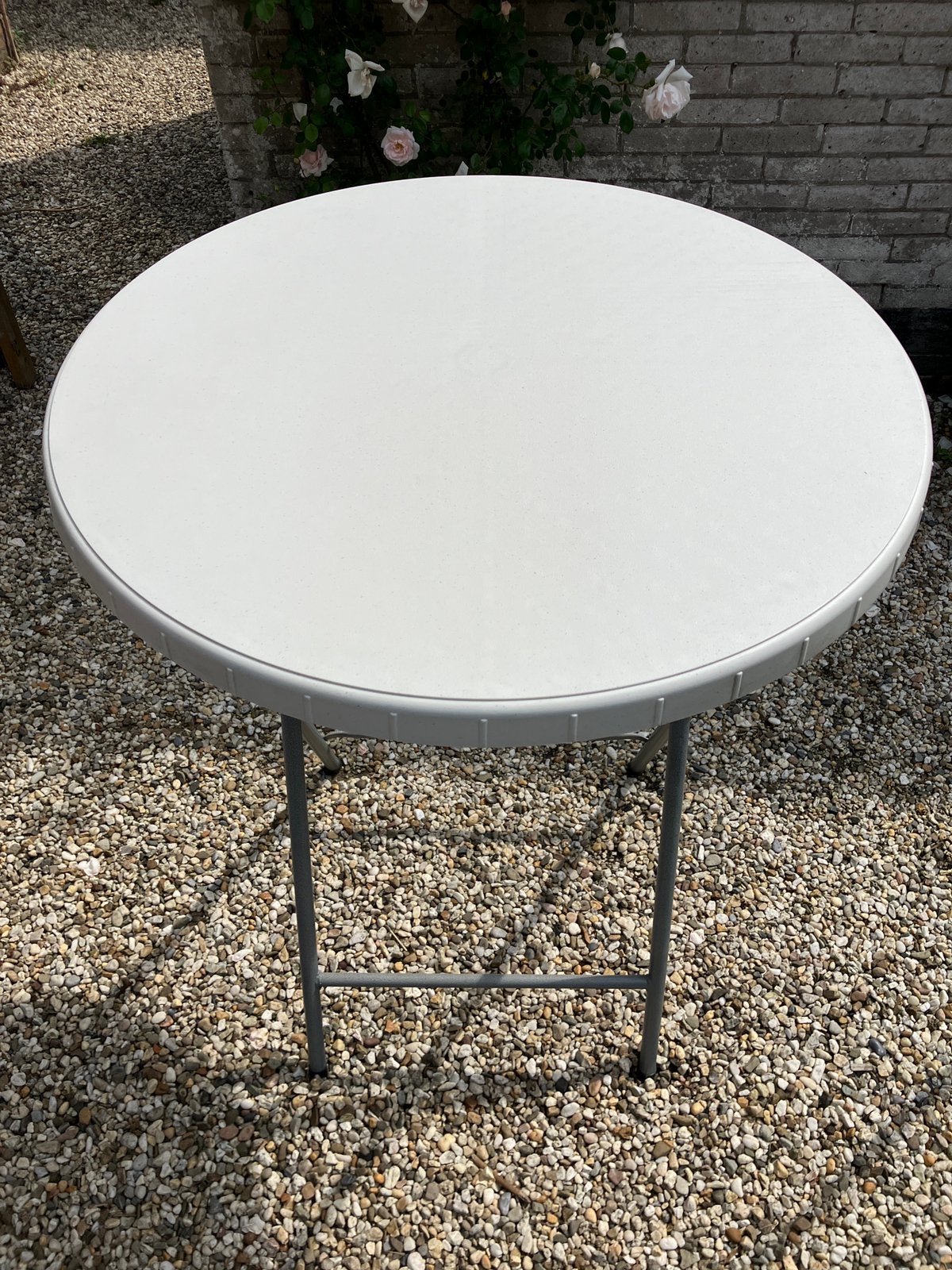 Ronde opvouwbare sta tafel - Ideaal voor feestjes, Ophalen, Zo goed als nieuw, Rond, Kunststof