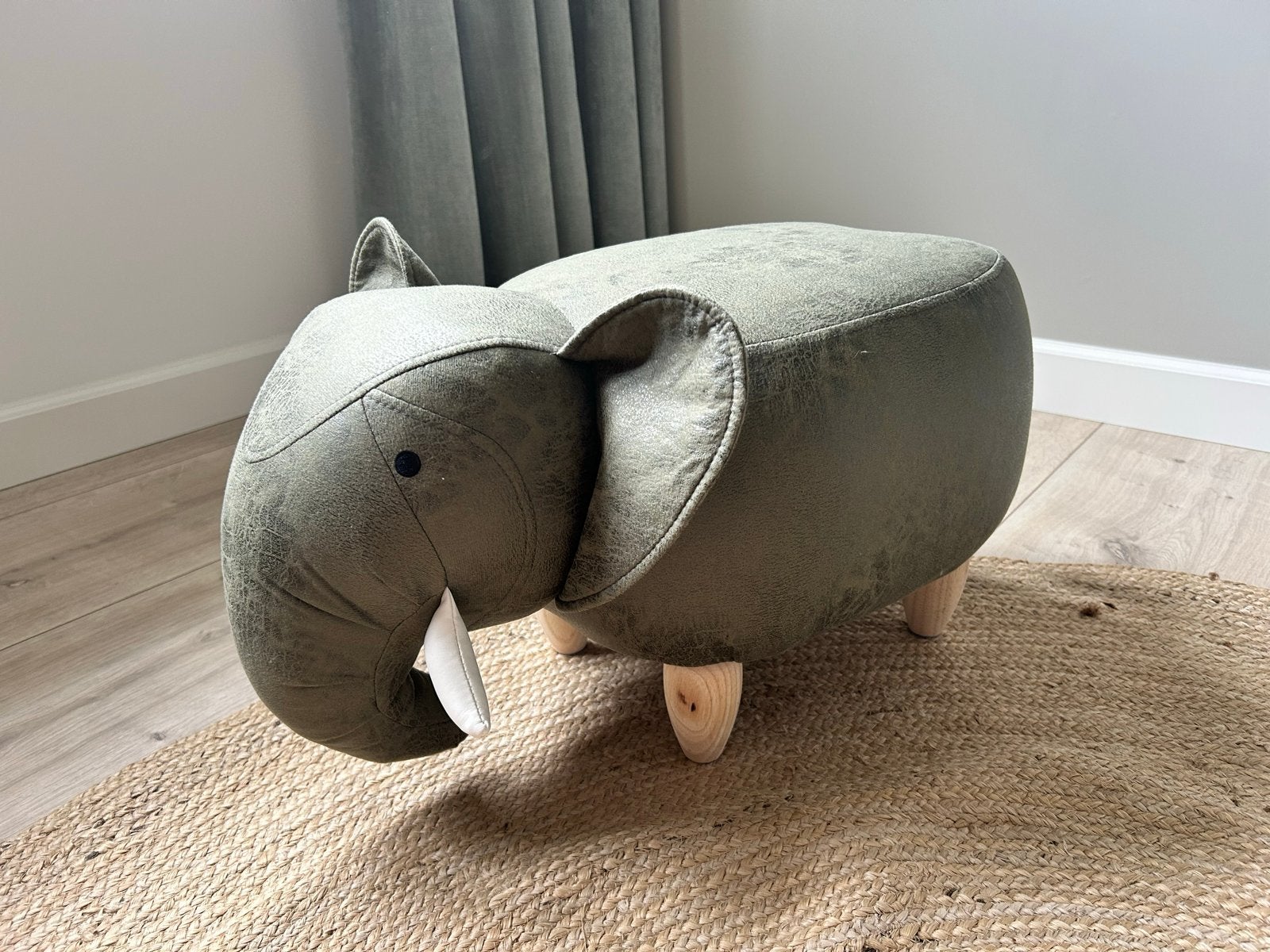 Leuke grijs/groene olifant poef voor de kinderkamer, Ophalen, Zo goed als nieuw, Overige materialen