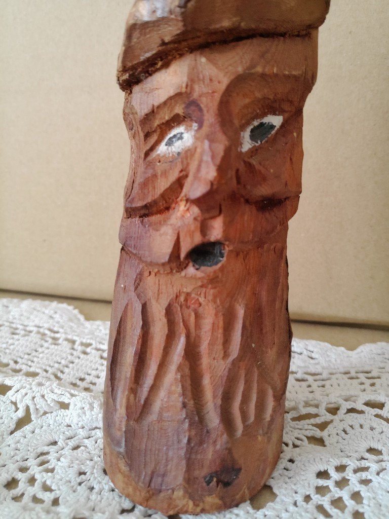 Curiosa houten beeldje kabouter bosgeest 15cm volkskunst, Ophalen of Verzenden